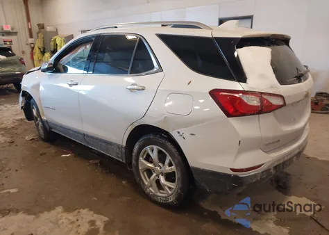 2021 Chevrolet Equinox Fwd Premier z USA, uszkodzony, nr VIN 3GNAXNEV8MS153104